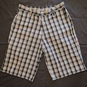 DICKIES Men's Black Plaid Cargo Pocket Bermuda Shorts